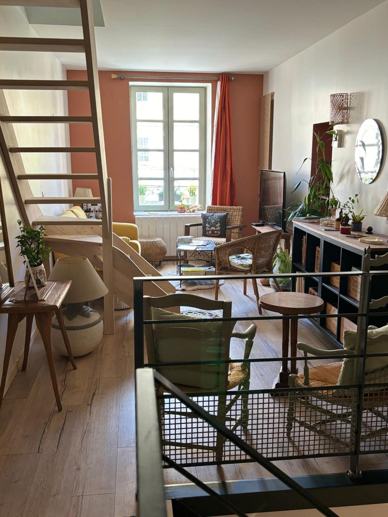 La Maison D'Aromarie Tournus Exteriör bild